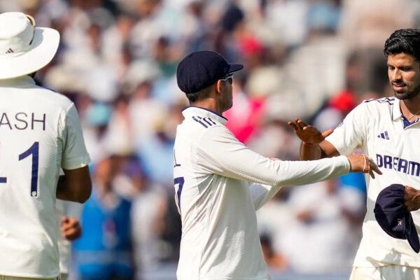 Gill Slammed for Ignoring Sundar in Manchester Test
