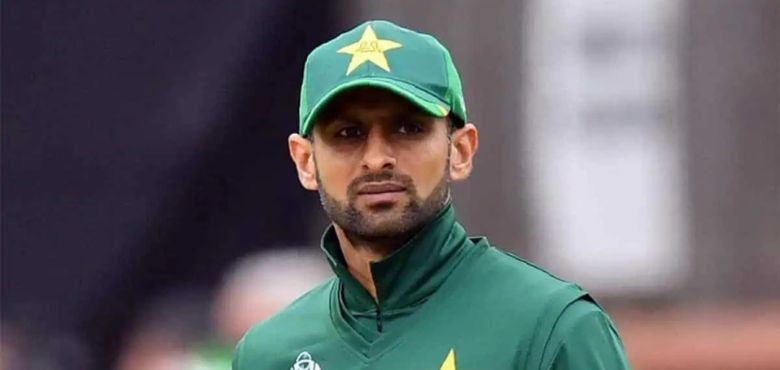 Shoaib Malik Criticises India for Refusing Asia Cup 2025 Trophy After Beating Pakistan
