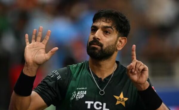 Pakistan coach defends Rauf and Farhan gestures